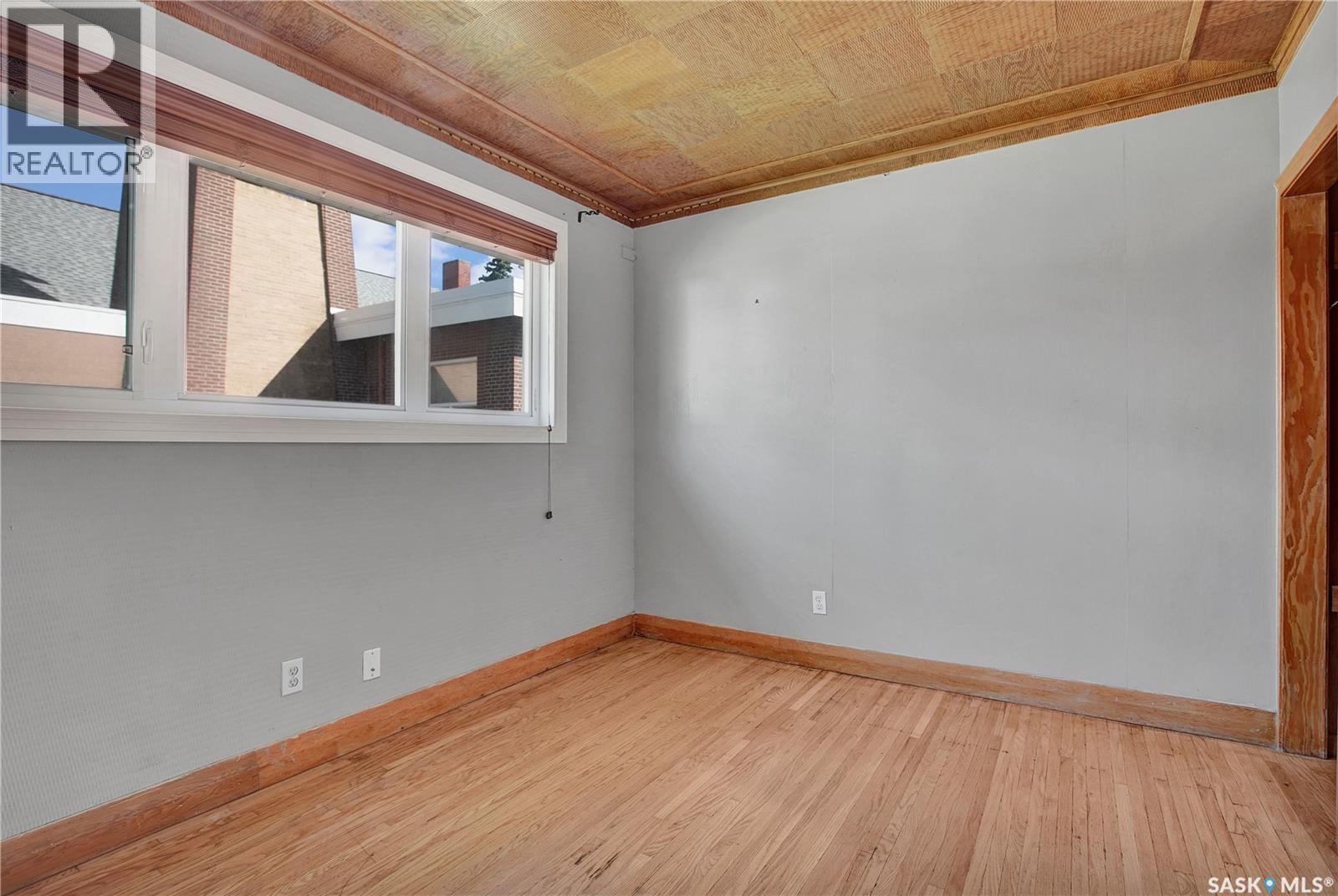 1209 Broadway Avenue Property Photo 11