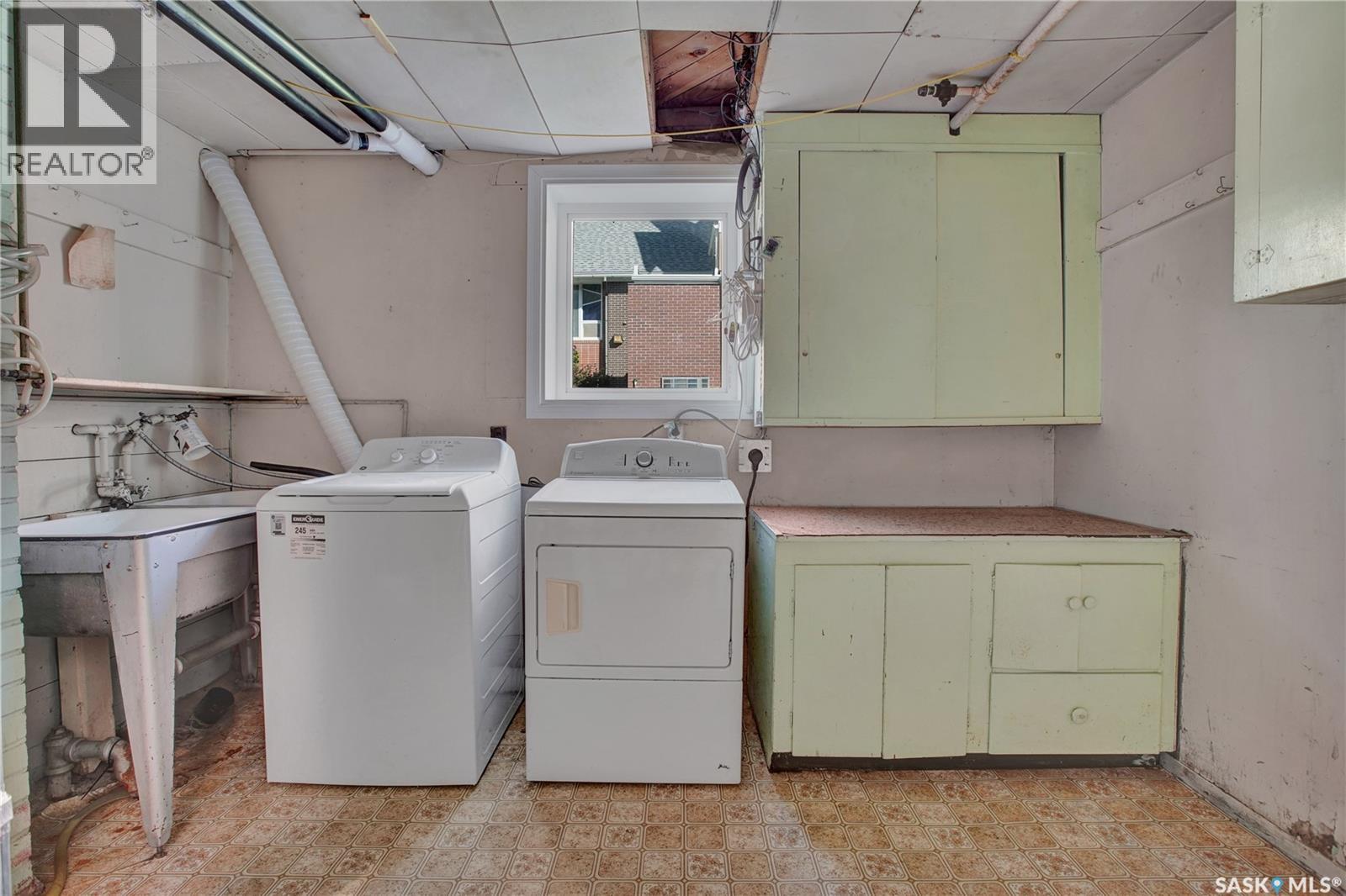 1209 Broadway Avenue Property Photo 22