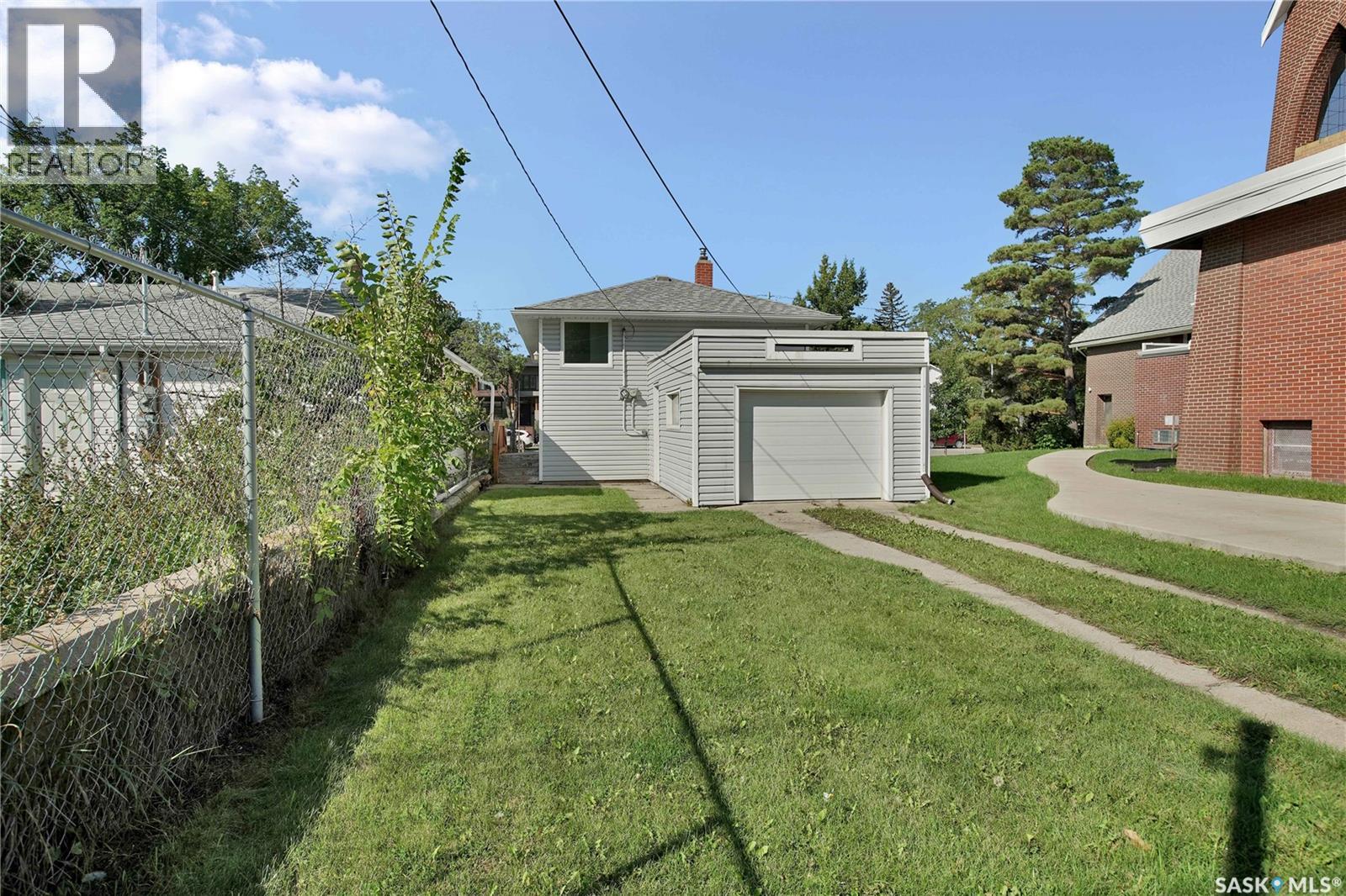 1209 Broadway Avenue Property Photo 26