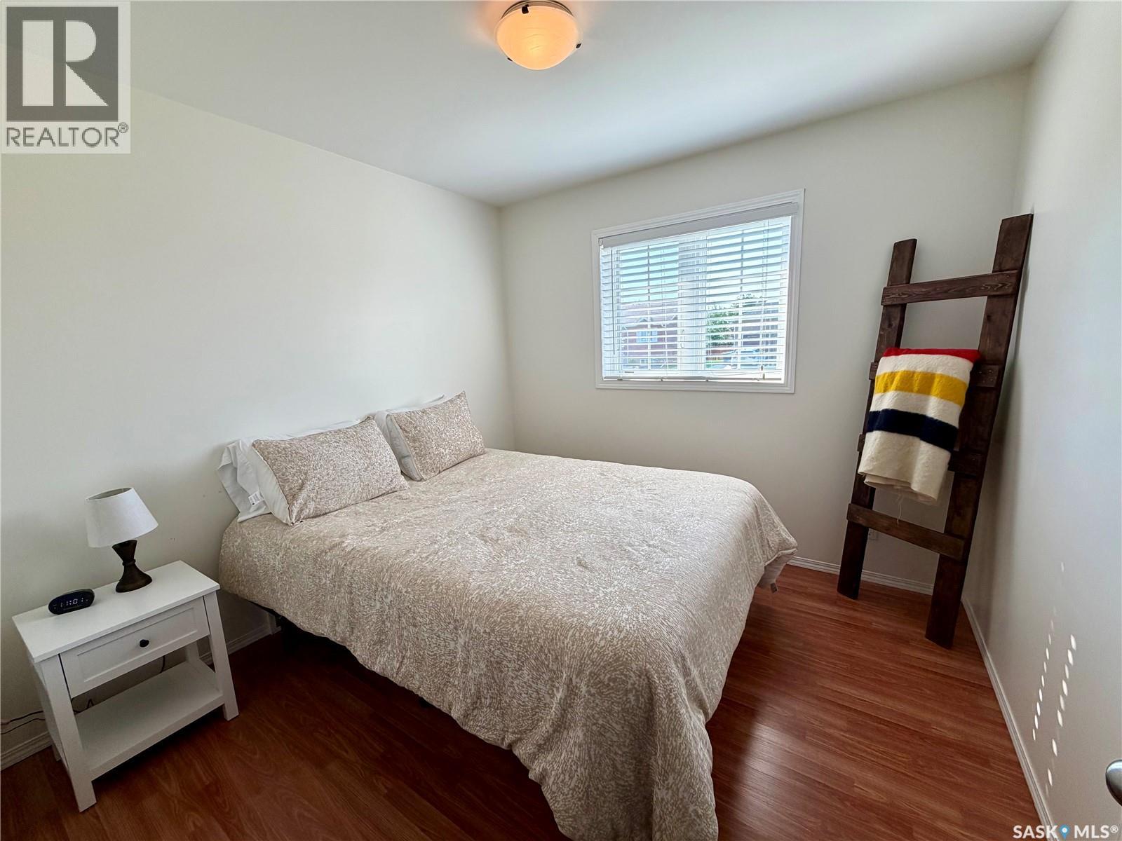 303 5th Street W Property Photo 10