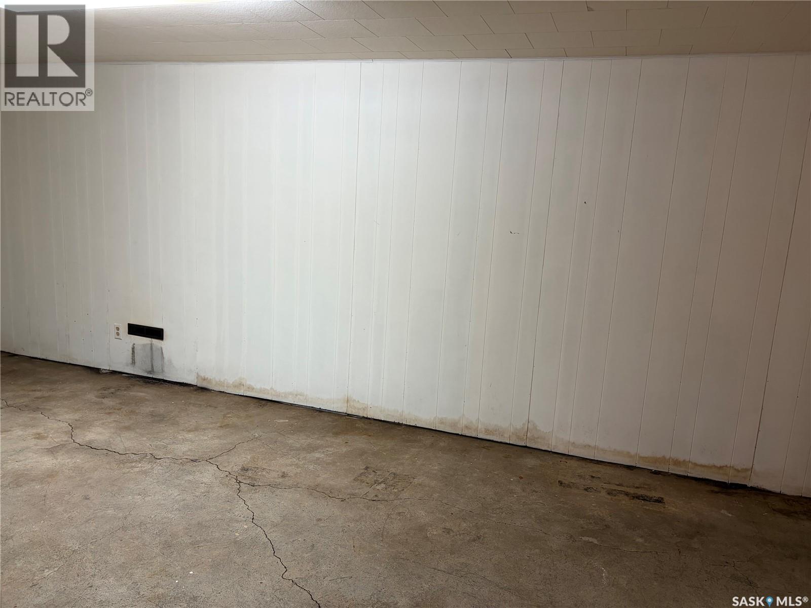 554 St Anthony Street Property Photo 24