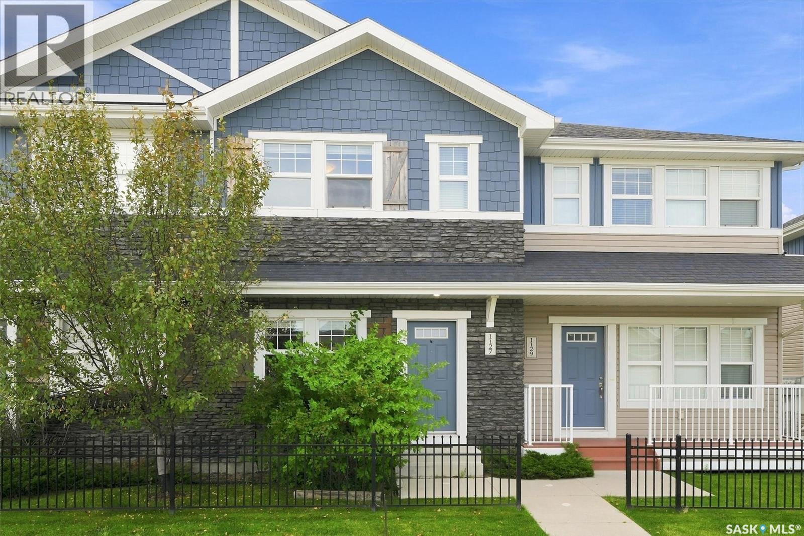 1127 Kolynchuk LINK Property Photo 1
