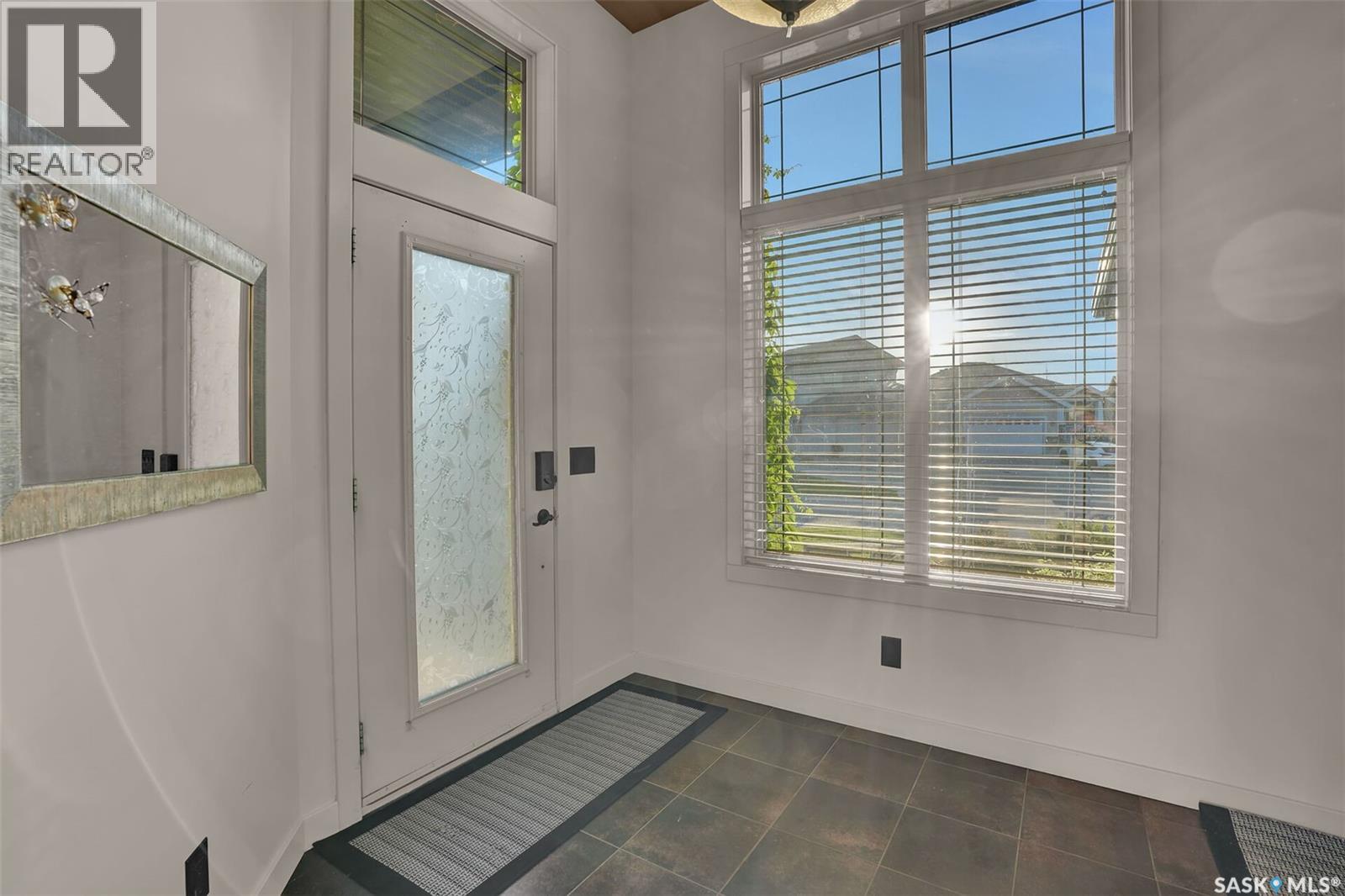 4635 Ellard Court Property Photo 8