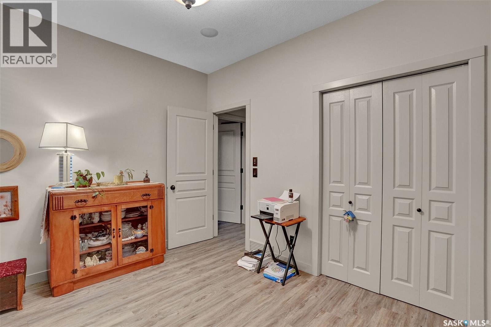 4635 Ellard Court Property Photo 19