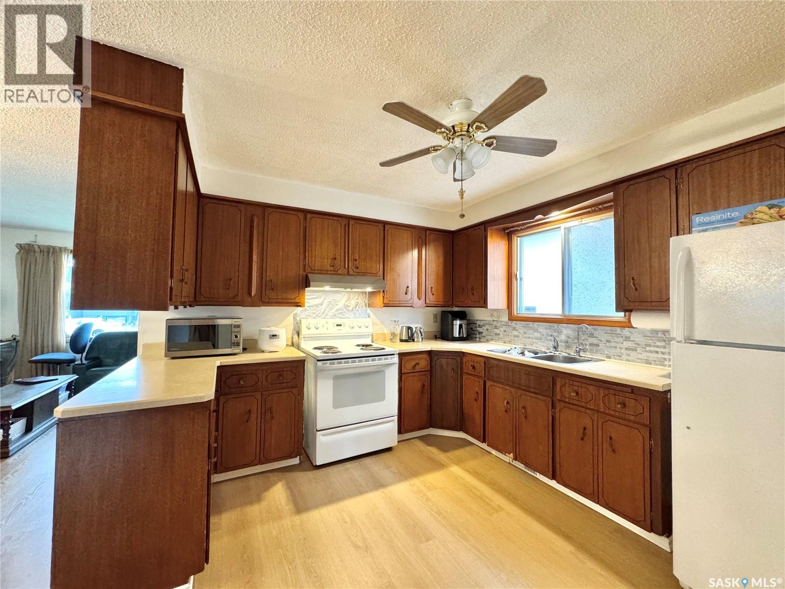 2025 Mcdonald Street Property Photo 8