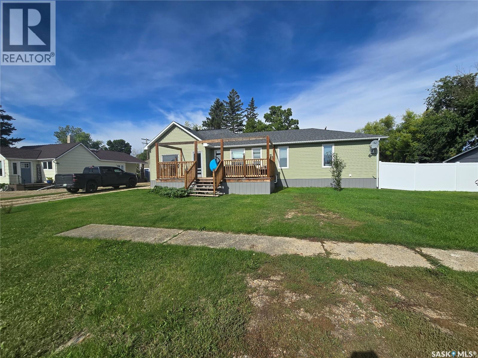 211 Rye Street Property Photo 1