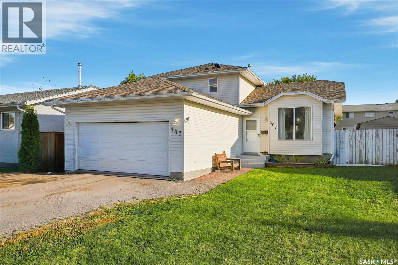 107 Hall Crescent Property Photo 2