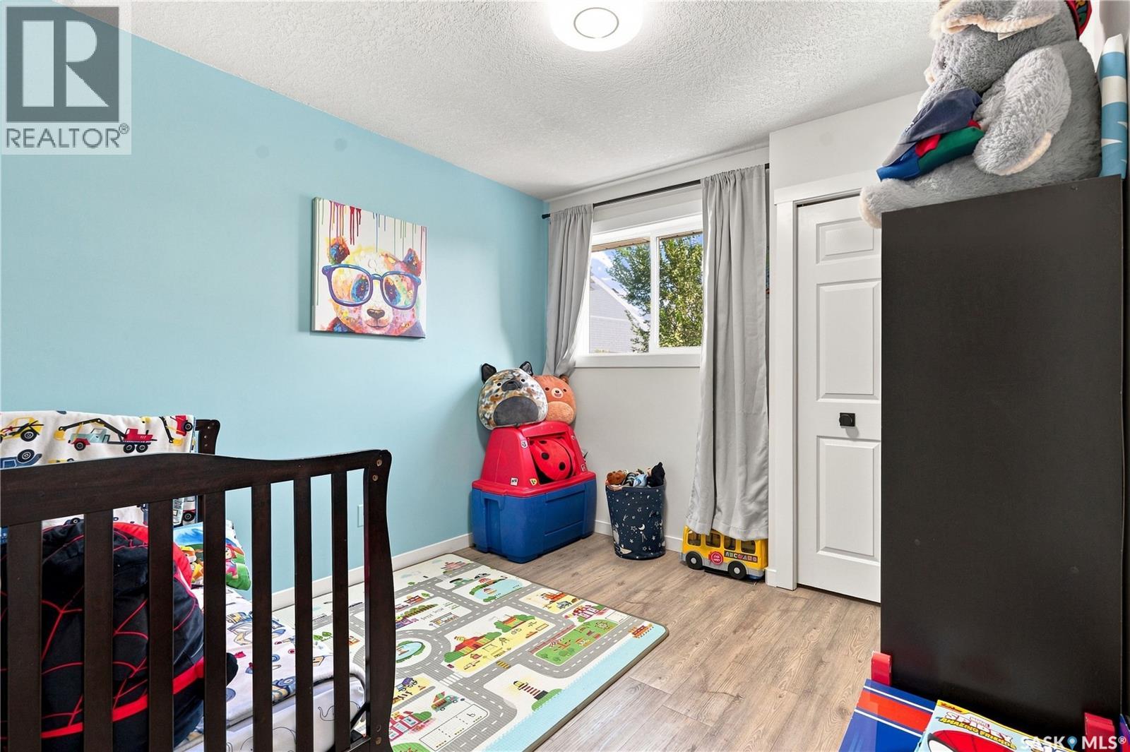 107 Hall Crescent Property Photo 35