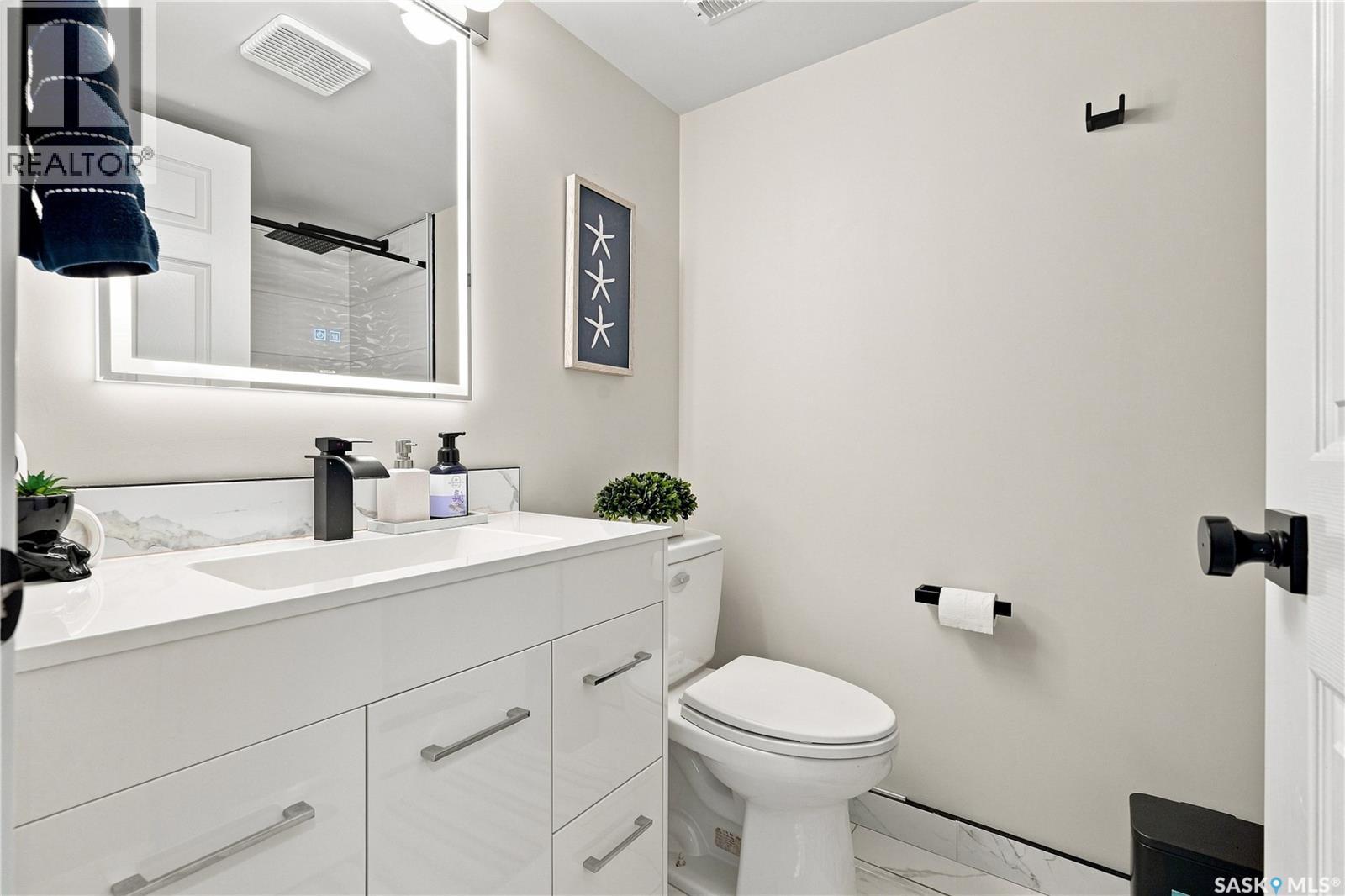 107 Hall Crescent Property Photo 36