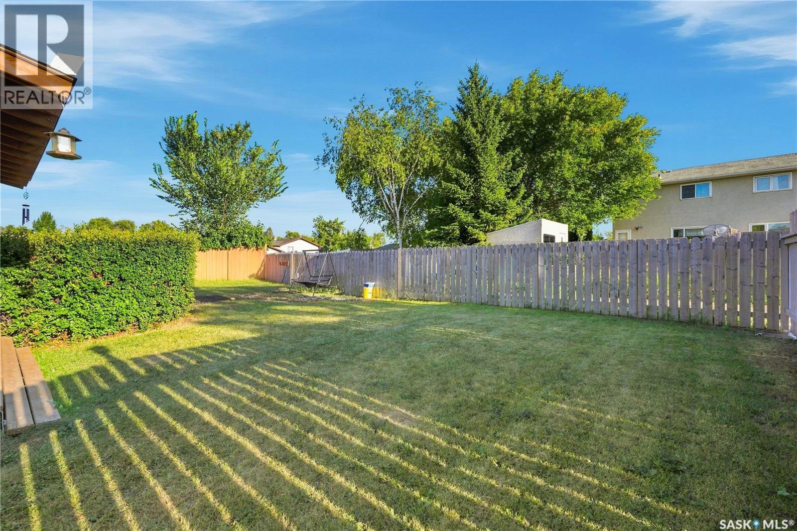 107 Hall Crescent Property Photo 60