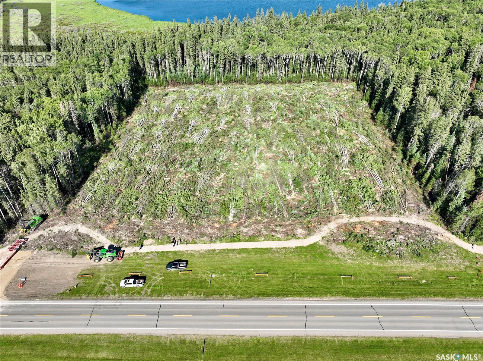 Timber Gate Plaza Property Photo 3