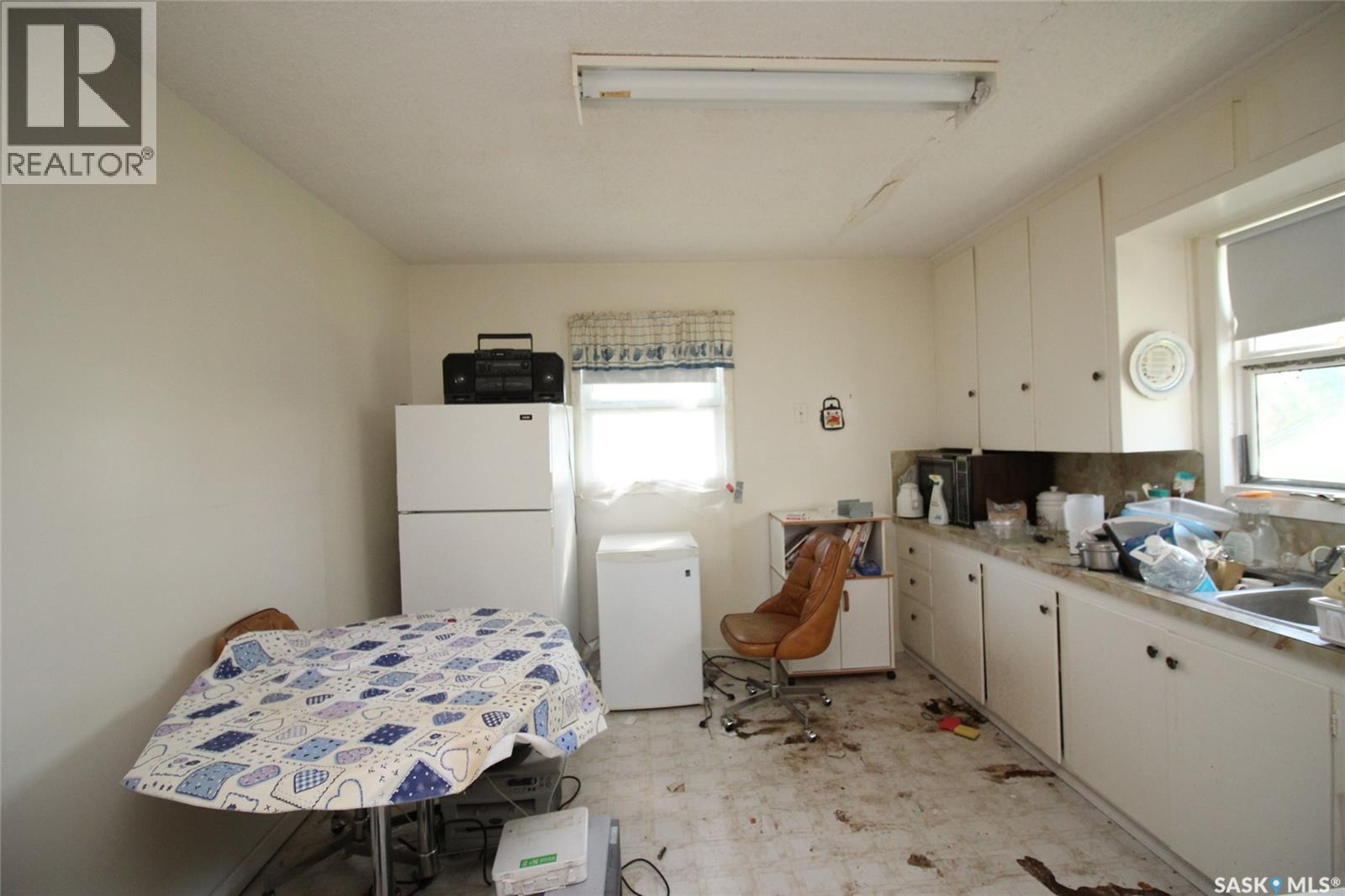 810 2nd Avenue Property Photo 3
