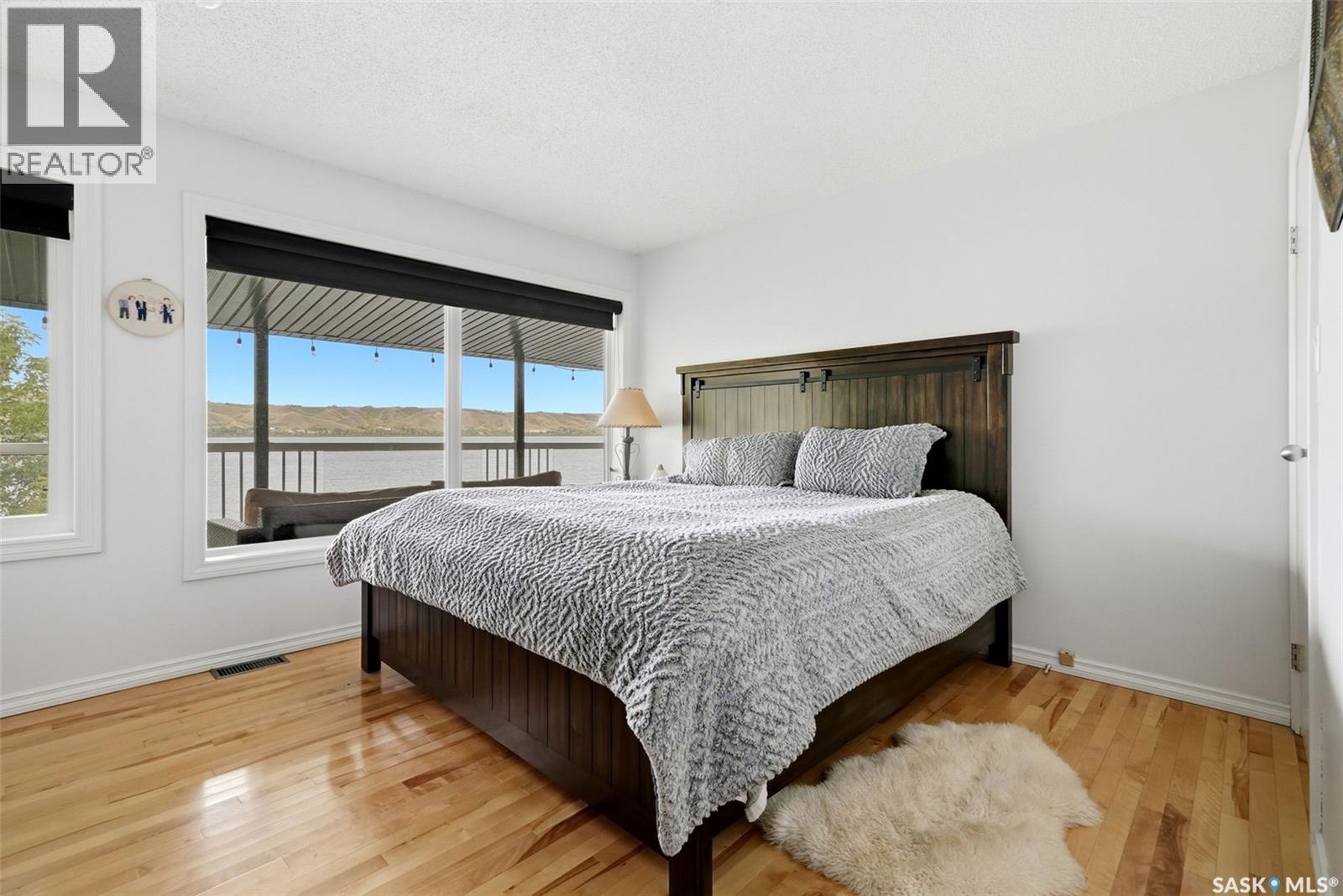 46 Bartlett Place Property Photo 19