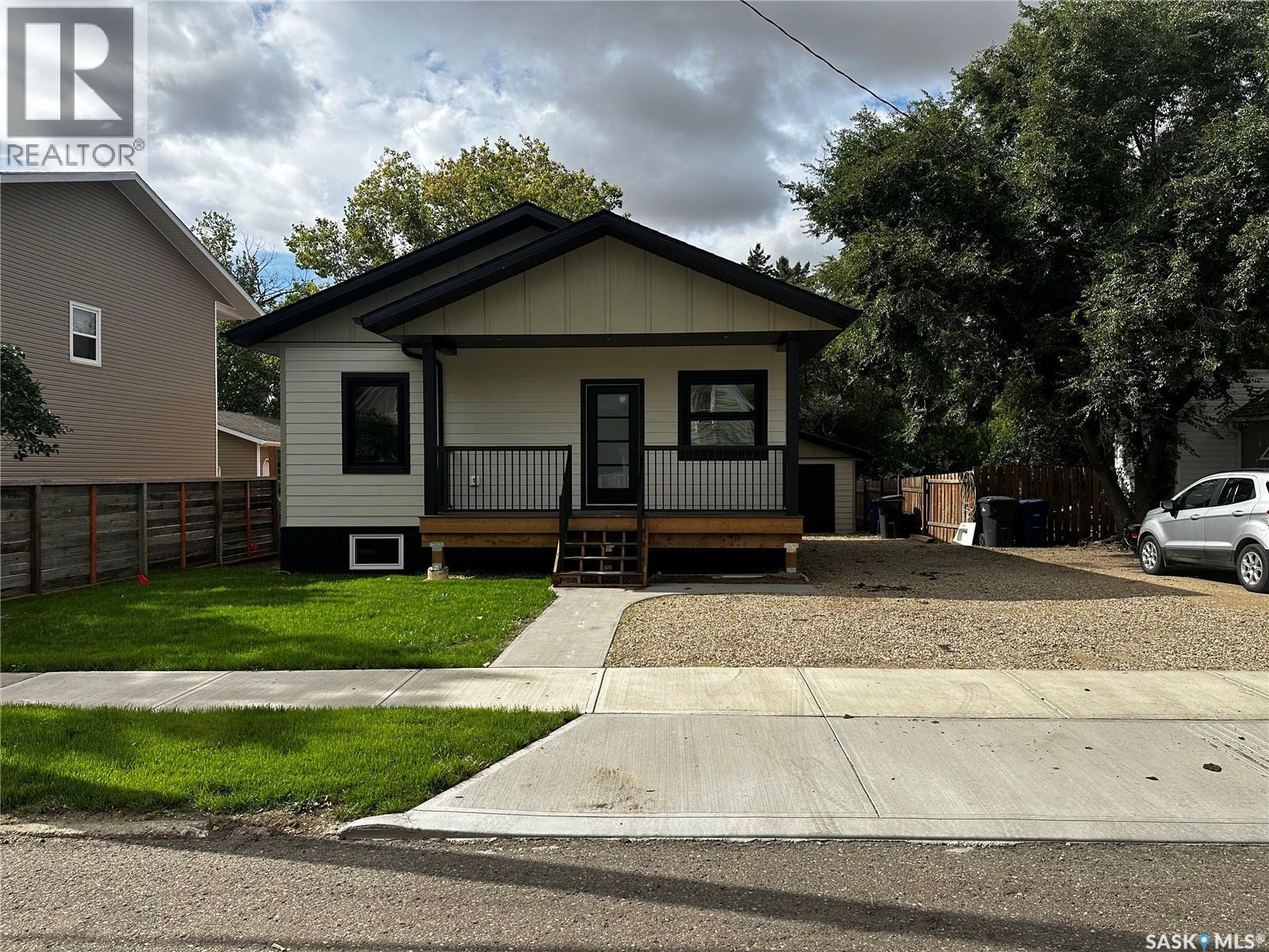 109 7th Street Property Photo 2