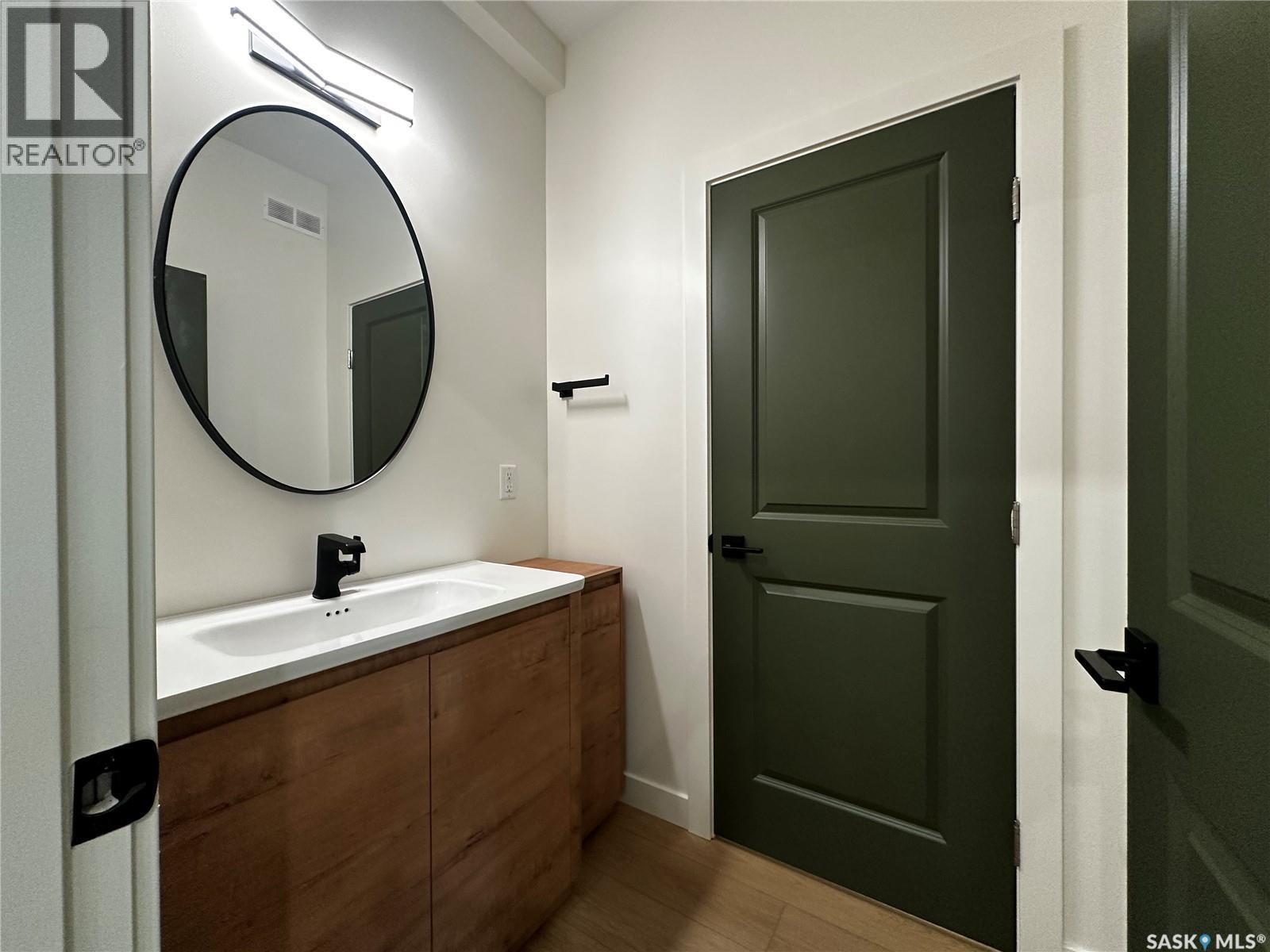 109 7th Street Property Photo 9