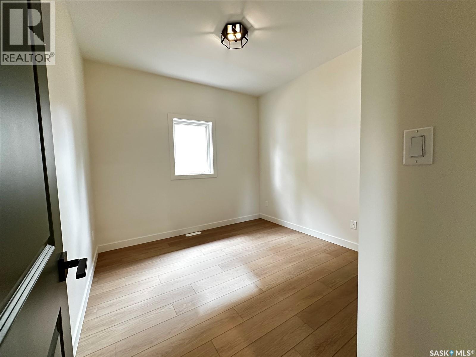109 7th Street Property Photo 11