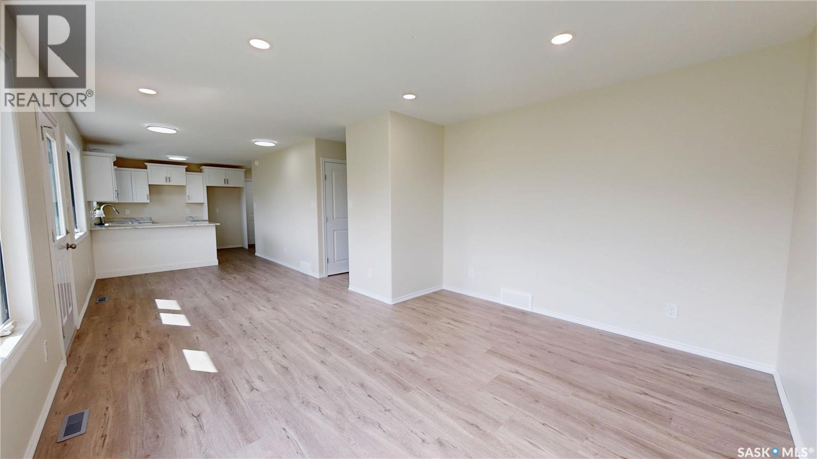 511 1st Avenue Property Photo 18
