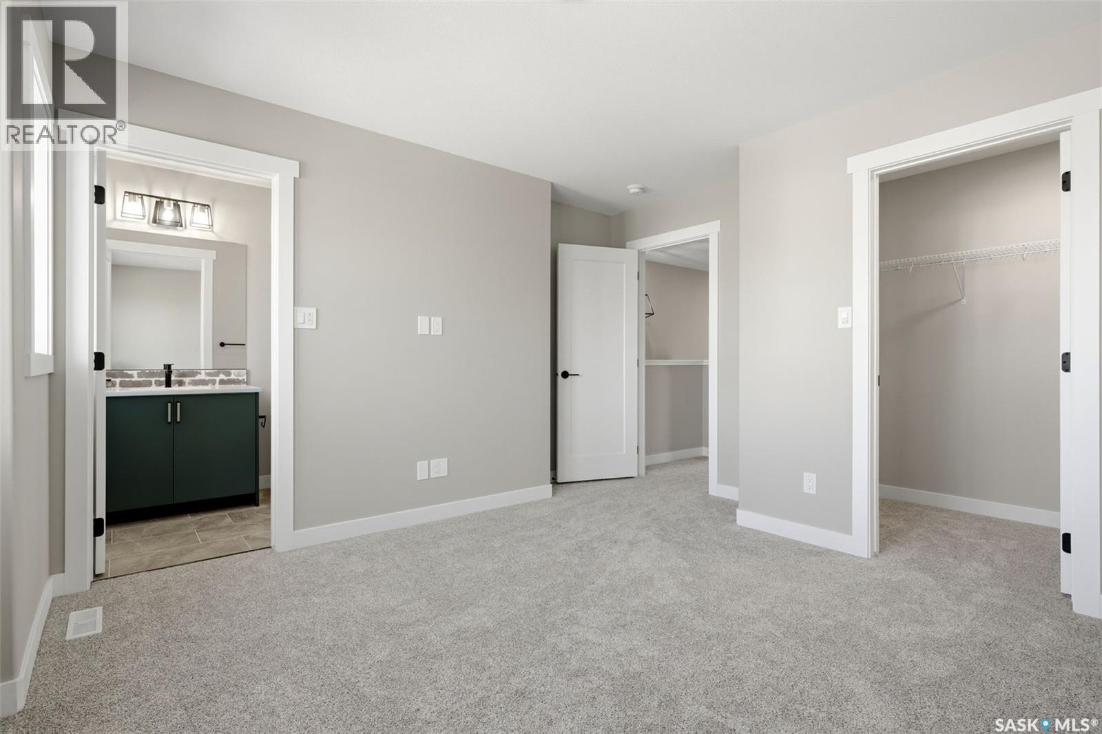 7661 Walsh Avenue Property Photo 21