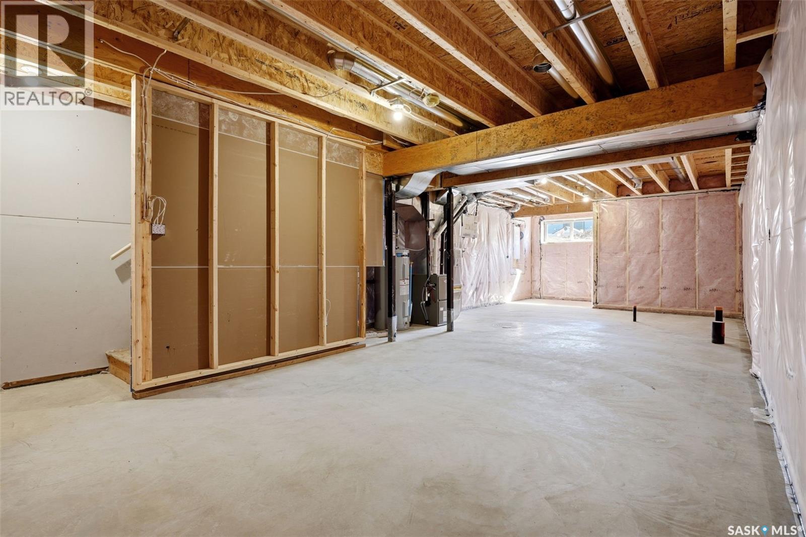 7661 Walsh Avenue Property Photo 31