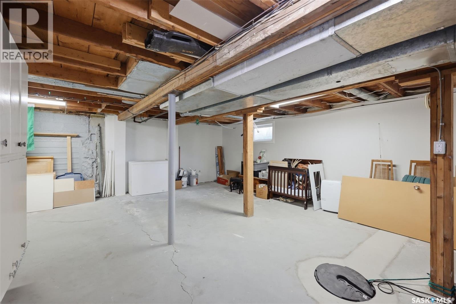 210 2nd Avenue E Property Photo 20
