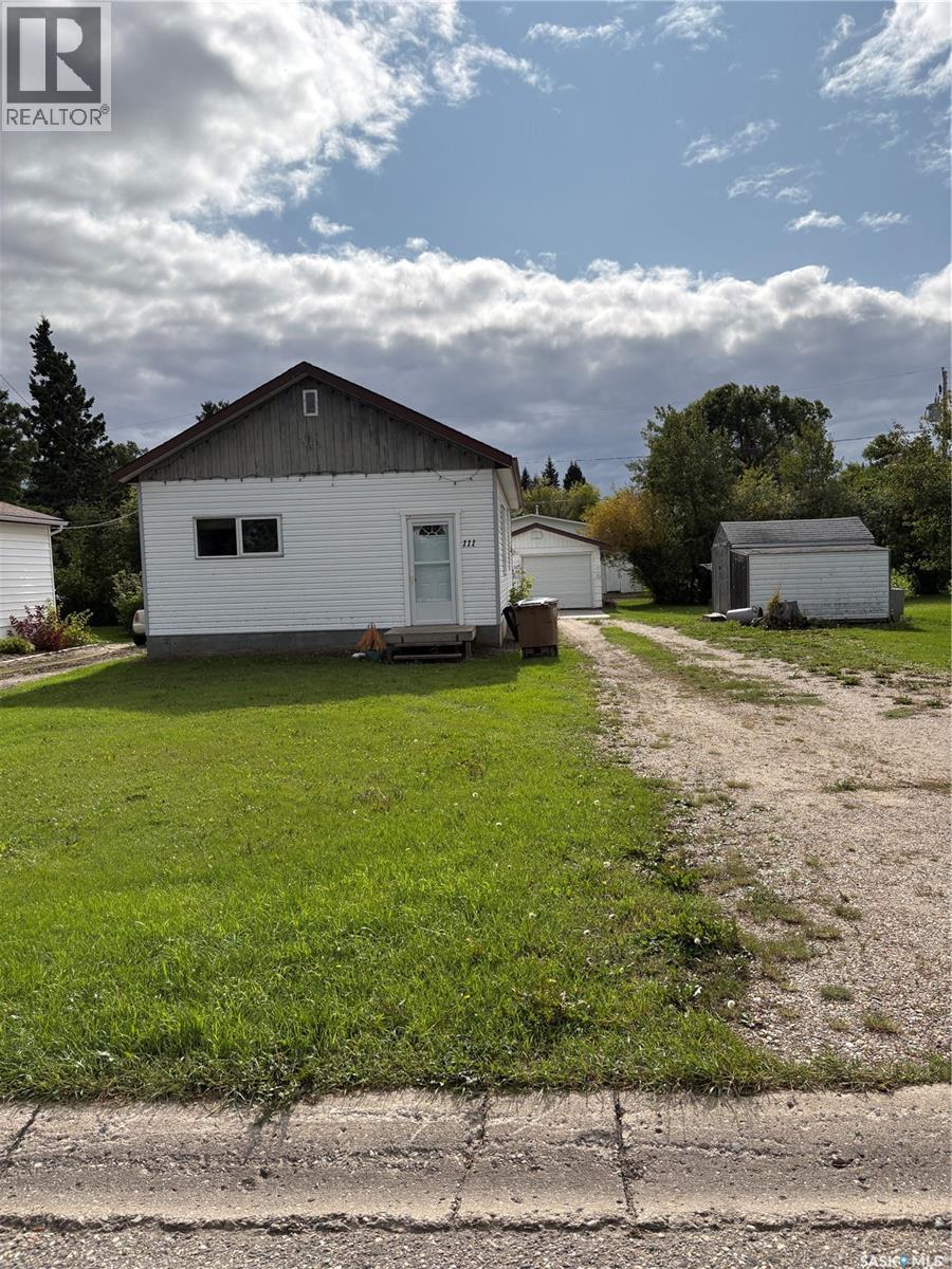111 4th Avenue W Property Photo 2