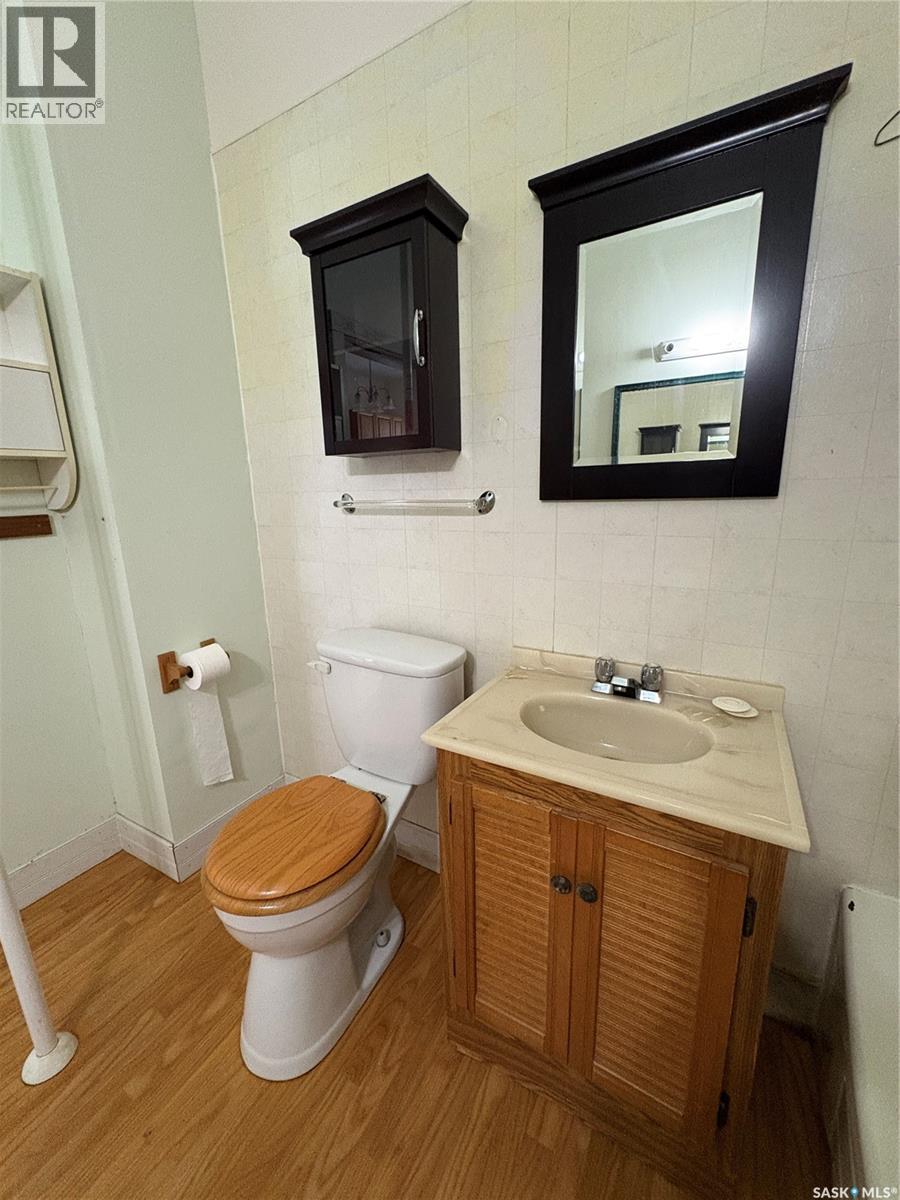 111 4th Avenue W Property Photo 18