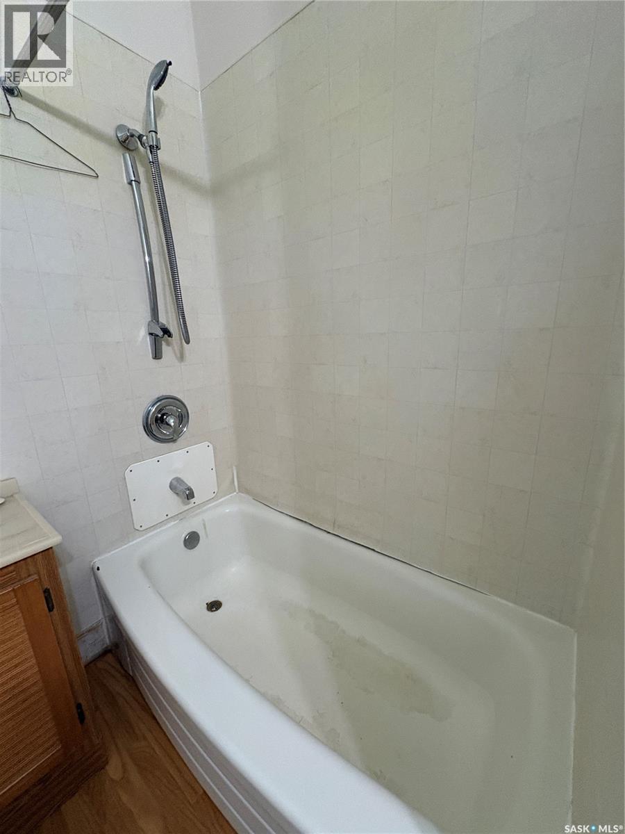 111 4th Avenue W Property Photo 19
