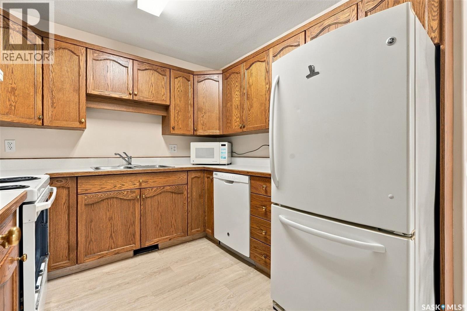 116a 1st Street E Property Photo 12