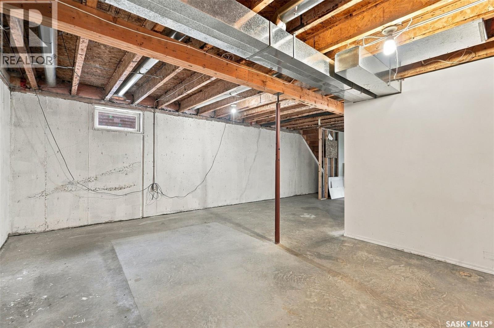 116a 1st Street E Property Photo 28