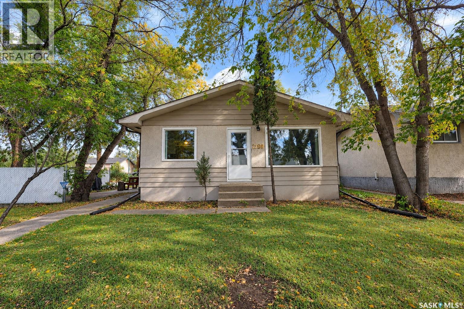 1399 6th Street E Property Photo 3