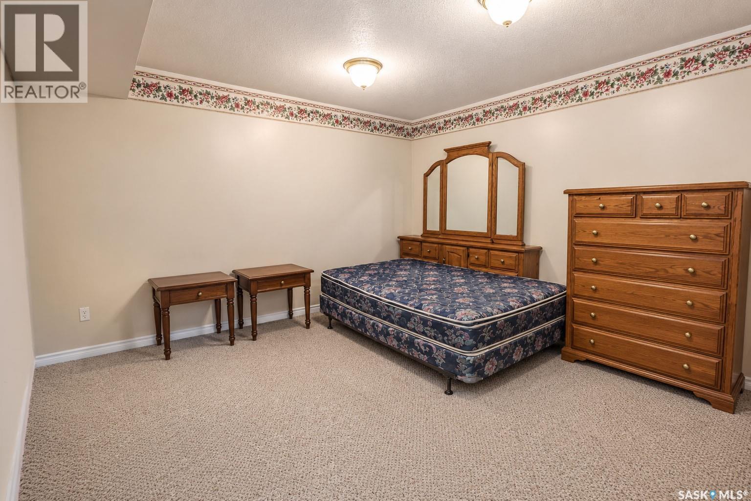 1399 6th Street E Property Photo 19