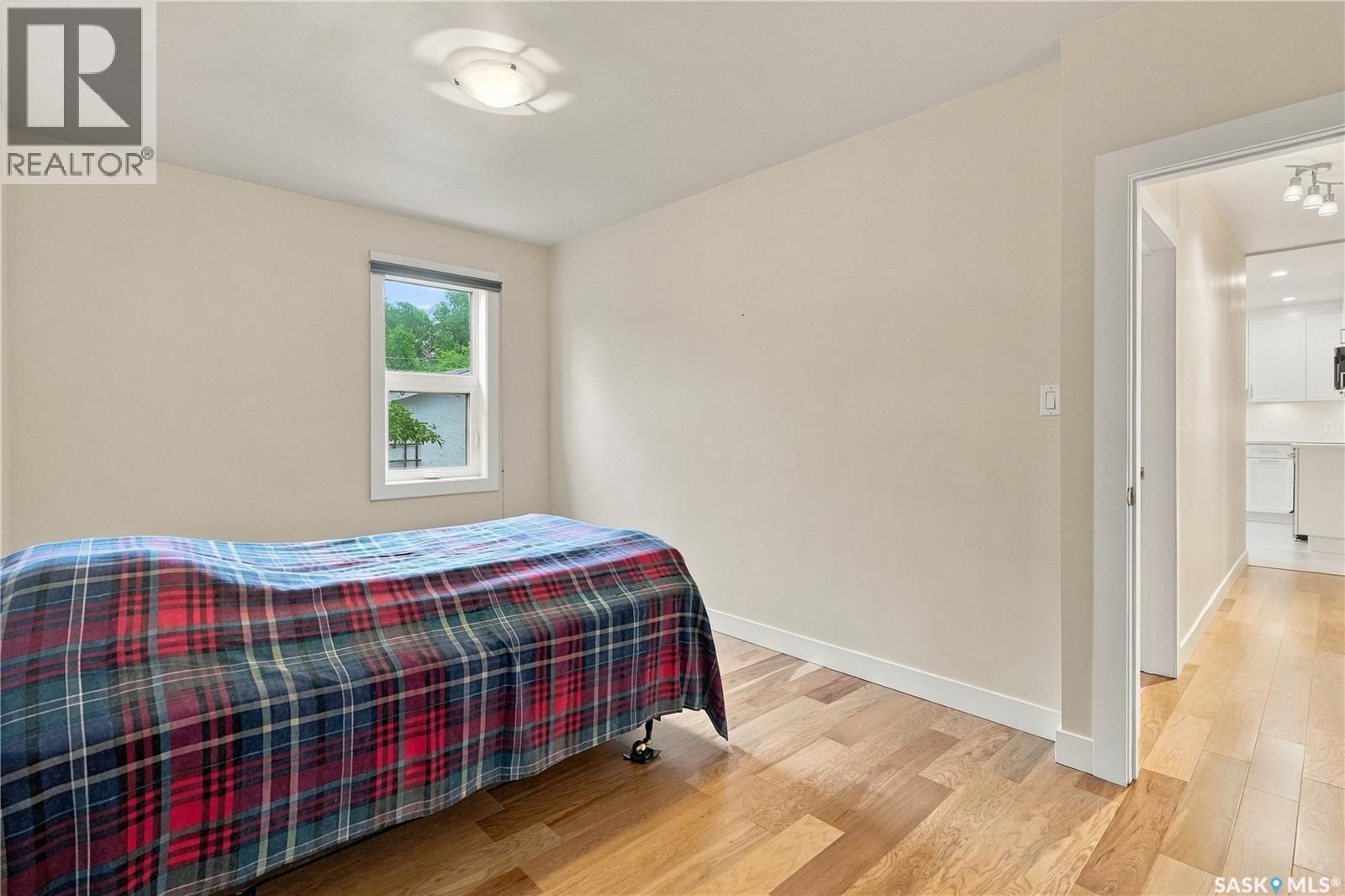 3231 Robinson Street Property Photo 15