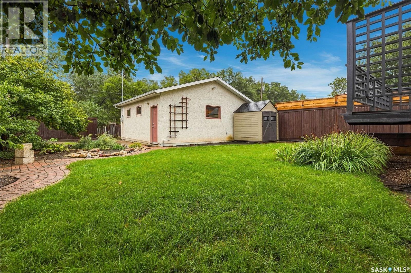 3231 Robinson Street Property Photo 38