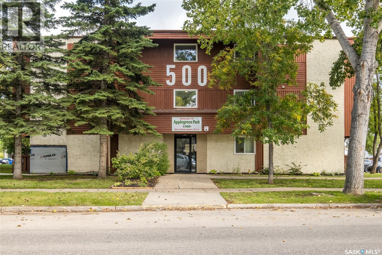 513 1580 Olive Diefenbaker Drive Property Photo 2