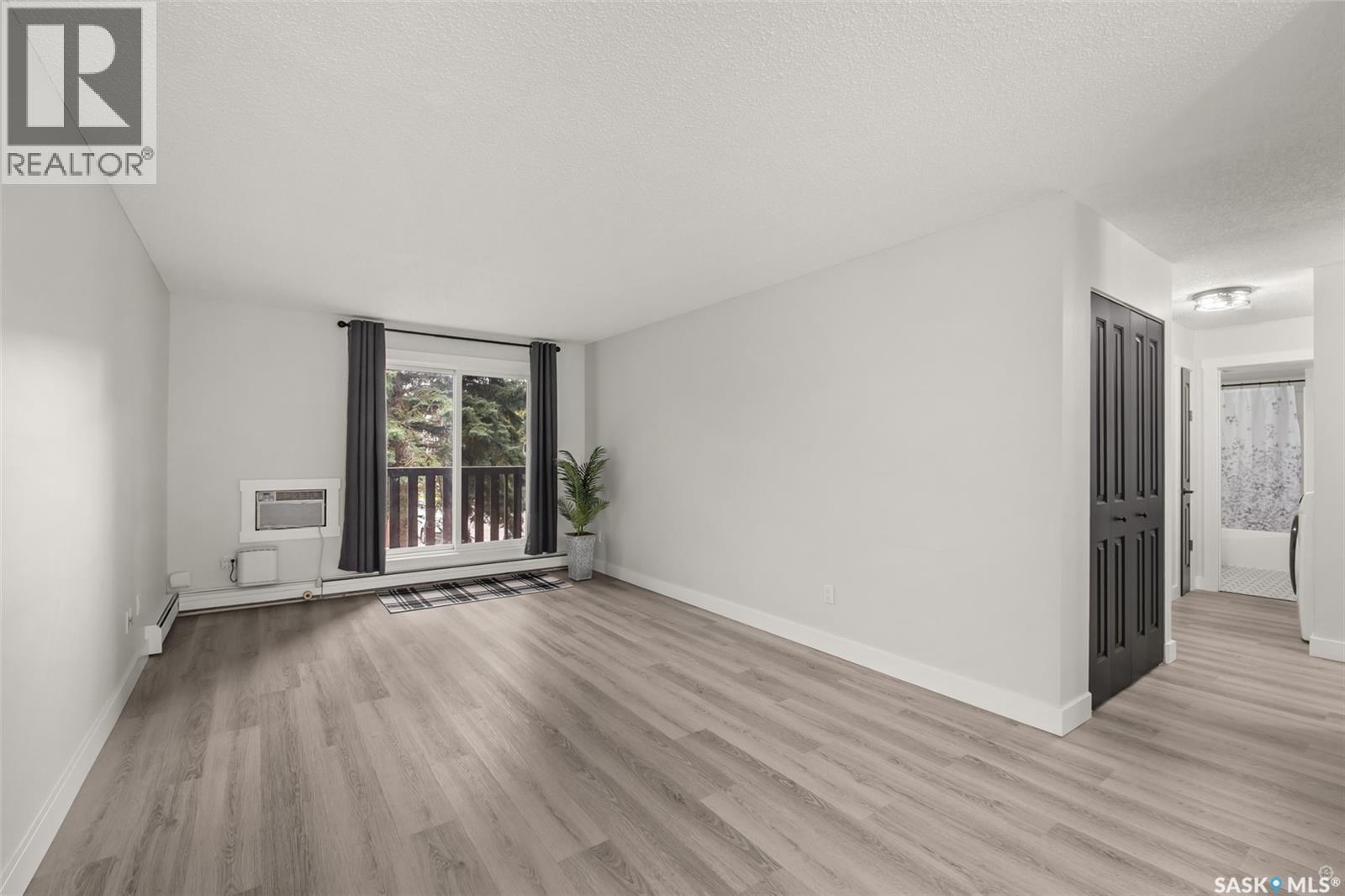 513 1580 Olive Diefenbaker Drive Property Photo 4