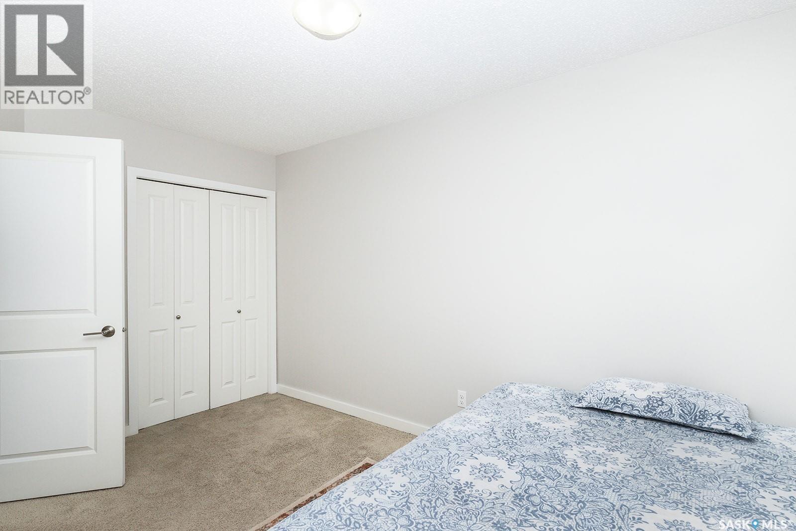211 410 Ledingham Way Property Photo 11