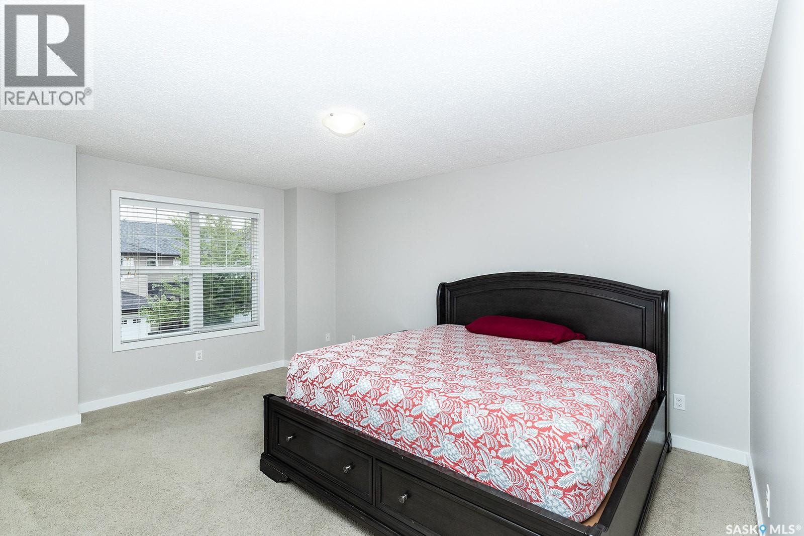 211 410 Ledingham Way Property Photo 19