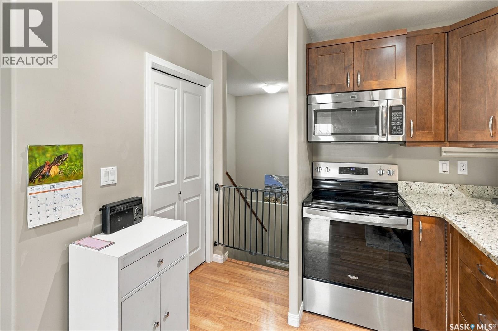 23 547 East Hampton Boulevard Property Photo 16