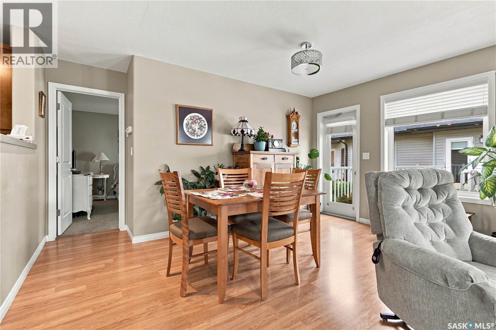 23 547 East Hampton Boulevard Property Photo 20
