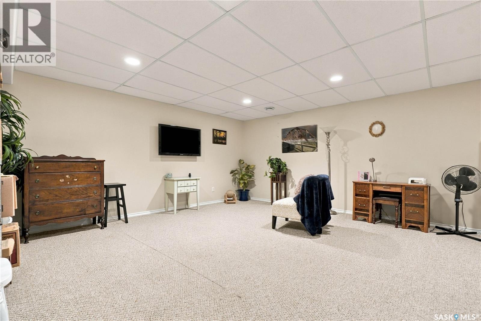 23 547 East Hampton Boulevard Property Photo 35