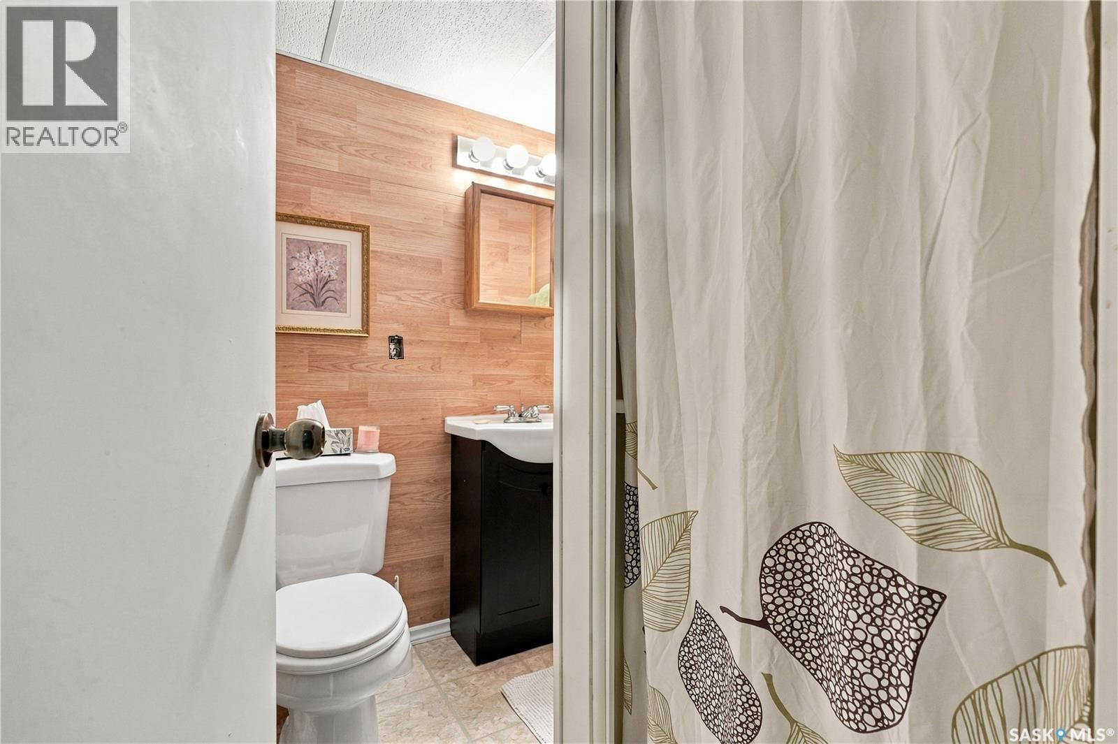23 547 East Hampton Boulevard Property Photo 38