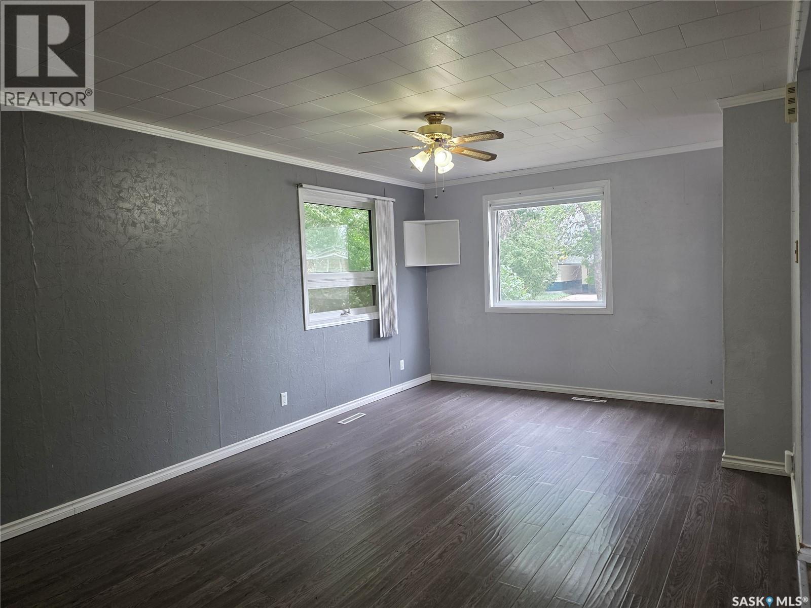 105 Ottawa Street Property Photo 4