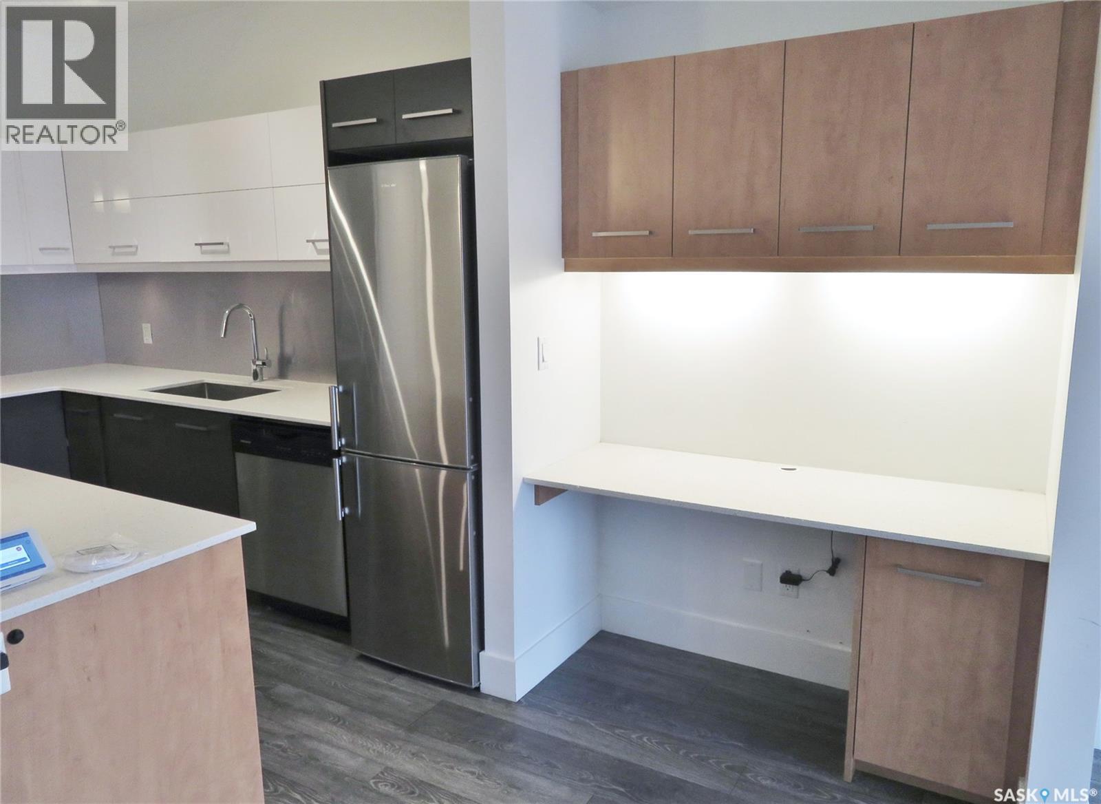 404 404 C Avenue S Property Photo 7