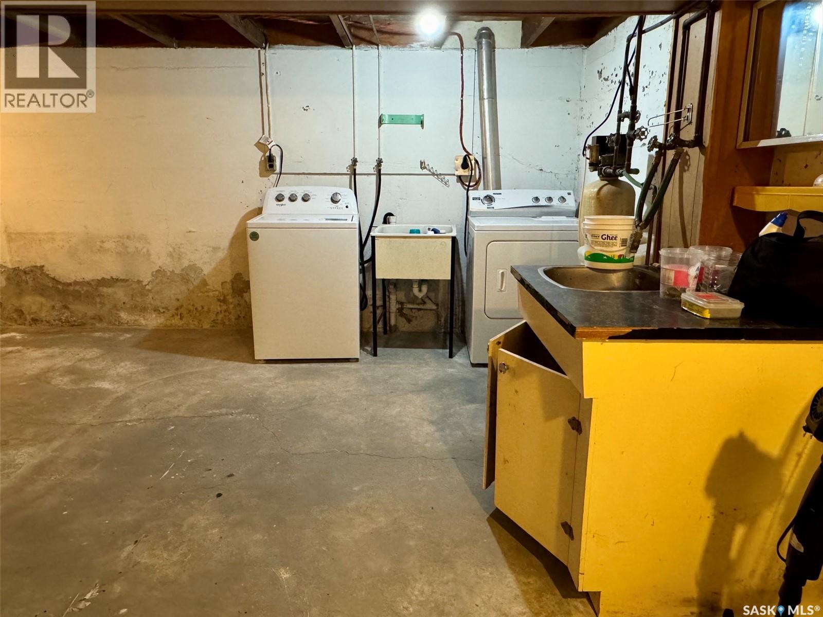 611 6th Street Property Photo 25