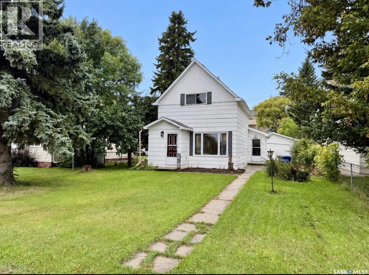 611 6th Street Property Photo 31
