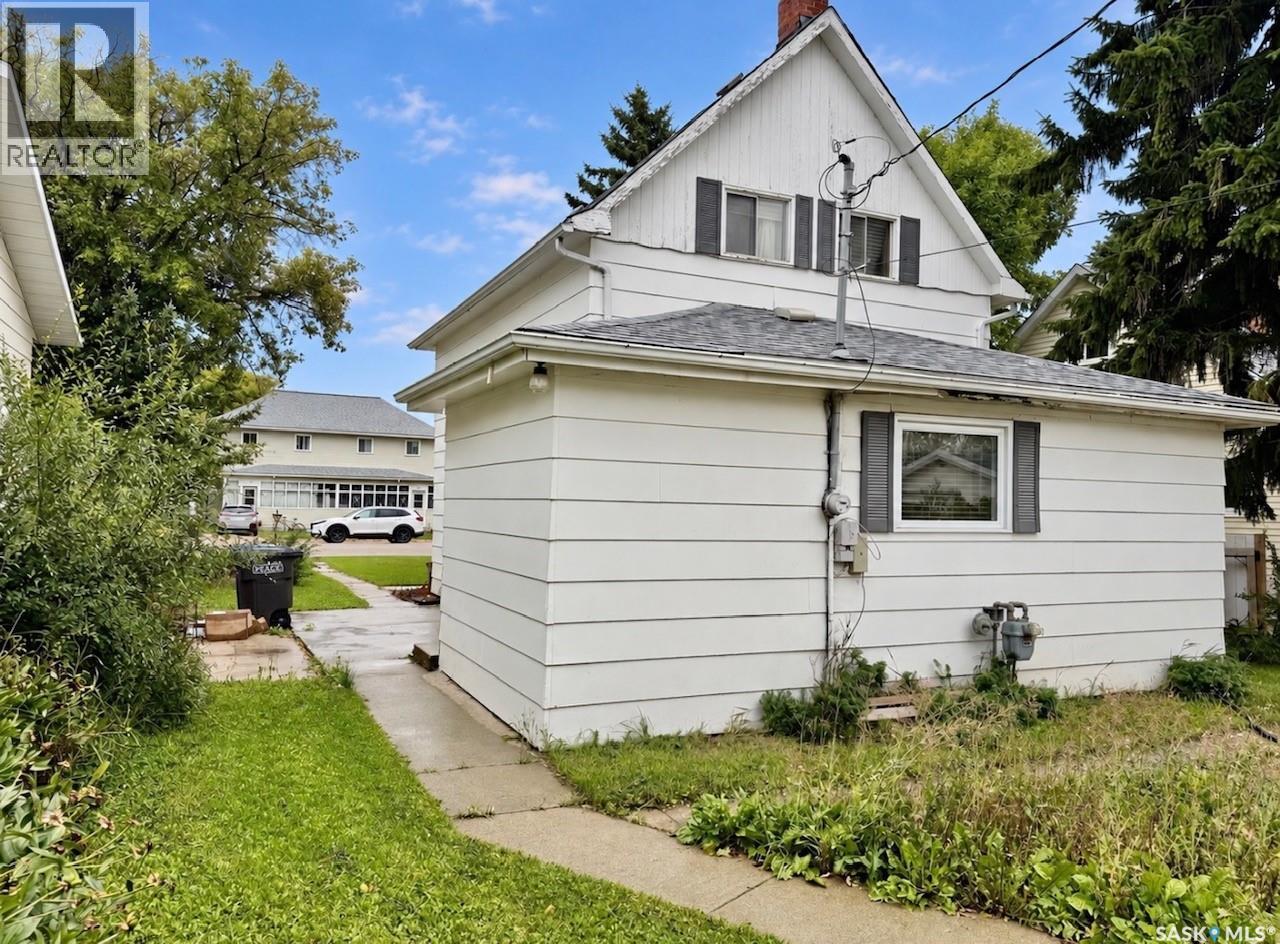 611 6th Street Property Photo 33