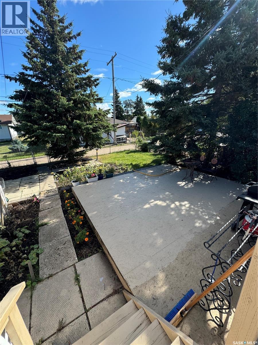 710 Prince Street Property Photo 6