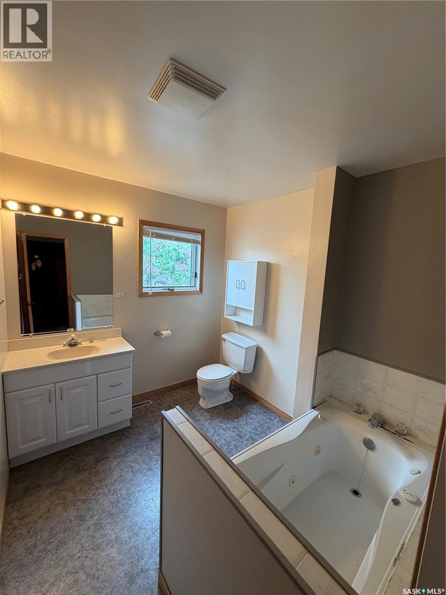 710 Prince Street Property Photo 25