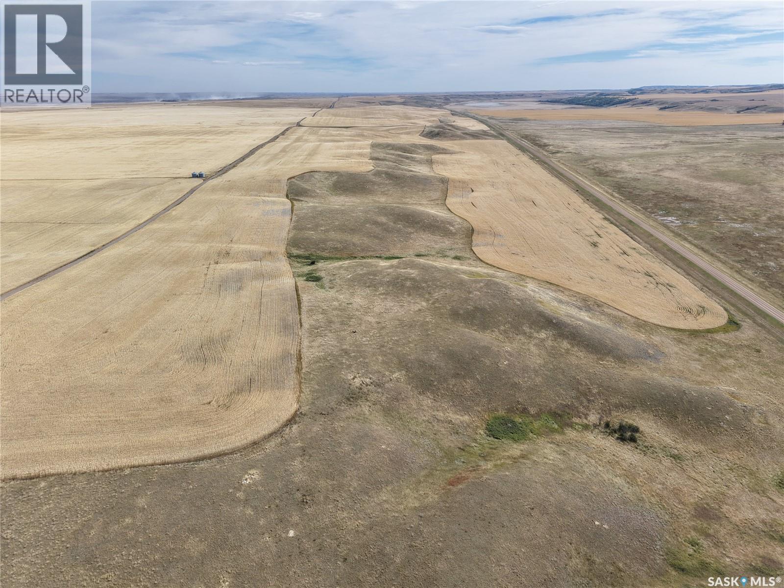 531.43 Acres Mixed Use Land Near Willow Bunch Property Photo 13