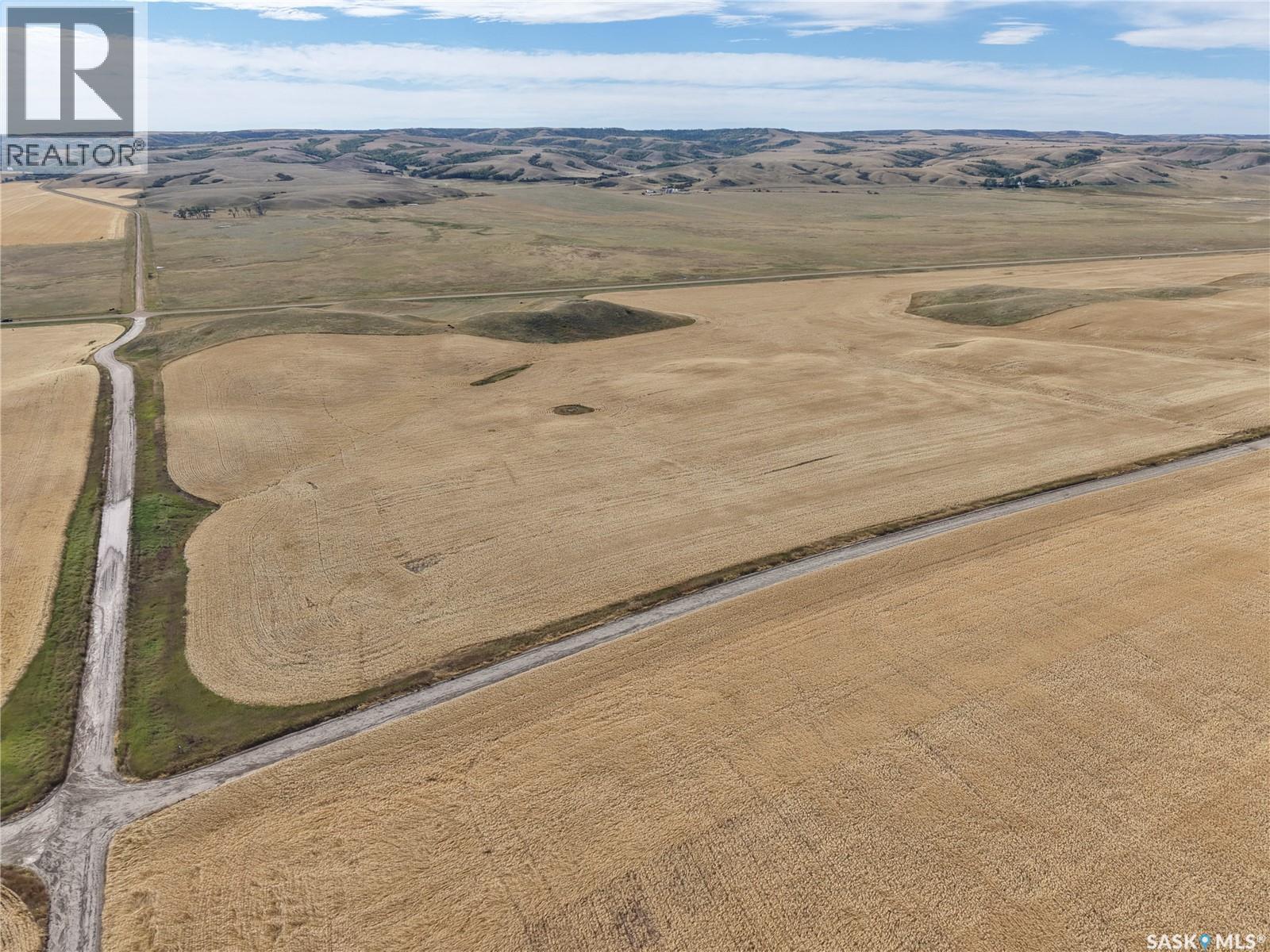 531.43 Acres Mixed Use Land Near Willow Bunch Property Photo 19